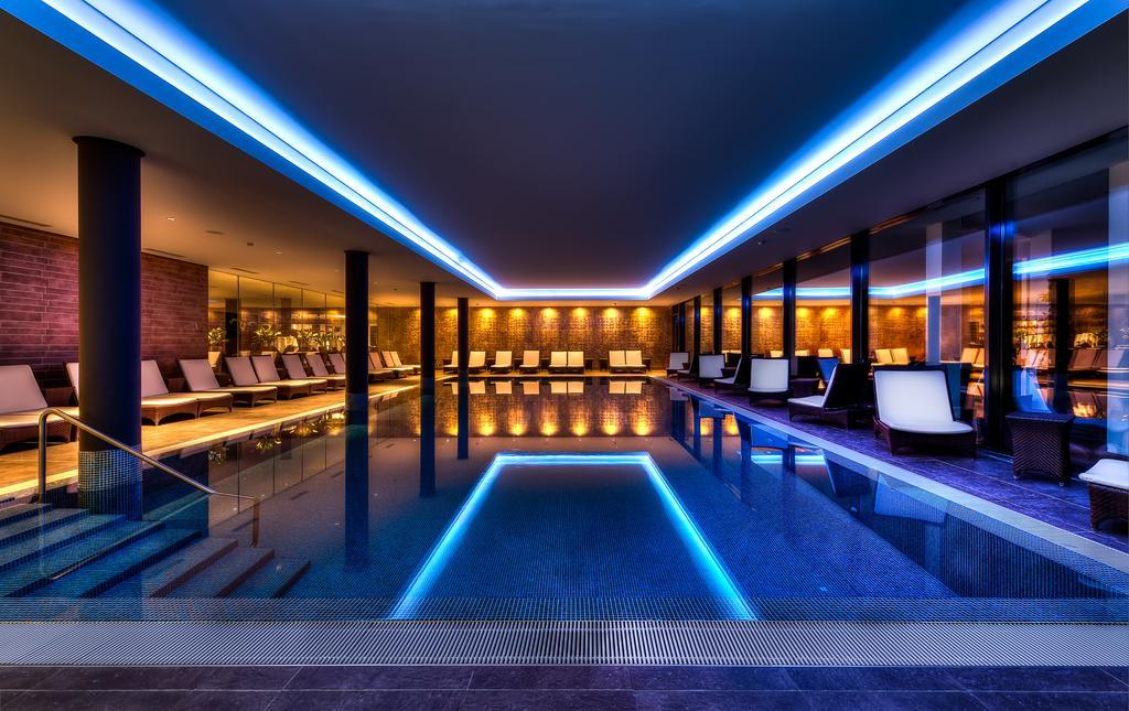 Small Luxury Hotel Wellnesshotel Golfpanorama 리퍼스빌 외부 사진