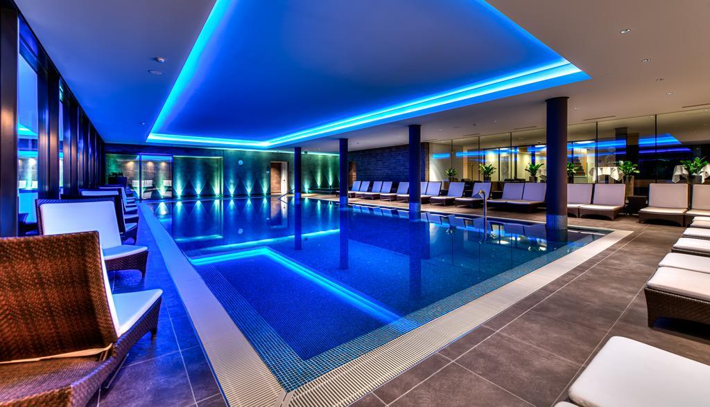 Small Luxury Hotel Wellnesshotel Golfpanorama 리퍼스빌 외부 사진