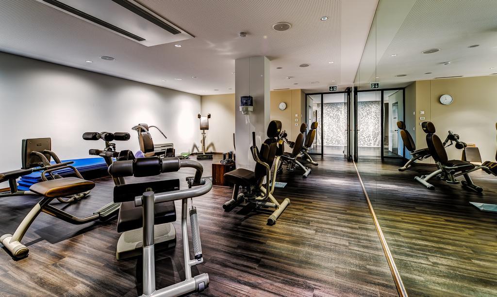Small Luxury Hotel Wellnesshotel Golfpanorama 리퍼스빌 외부 사진