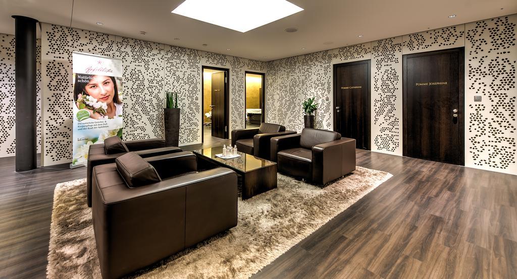 Small Luxury Hotel Wellnesshotel Golfpanorama 리퍼스빌 외부 사진