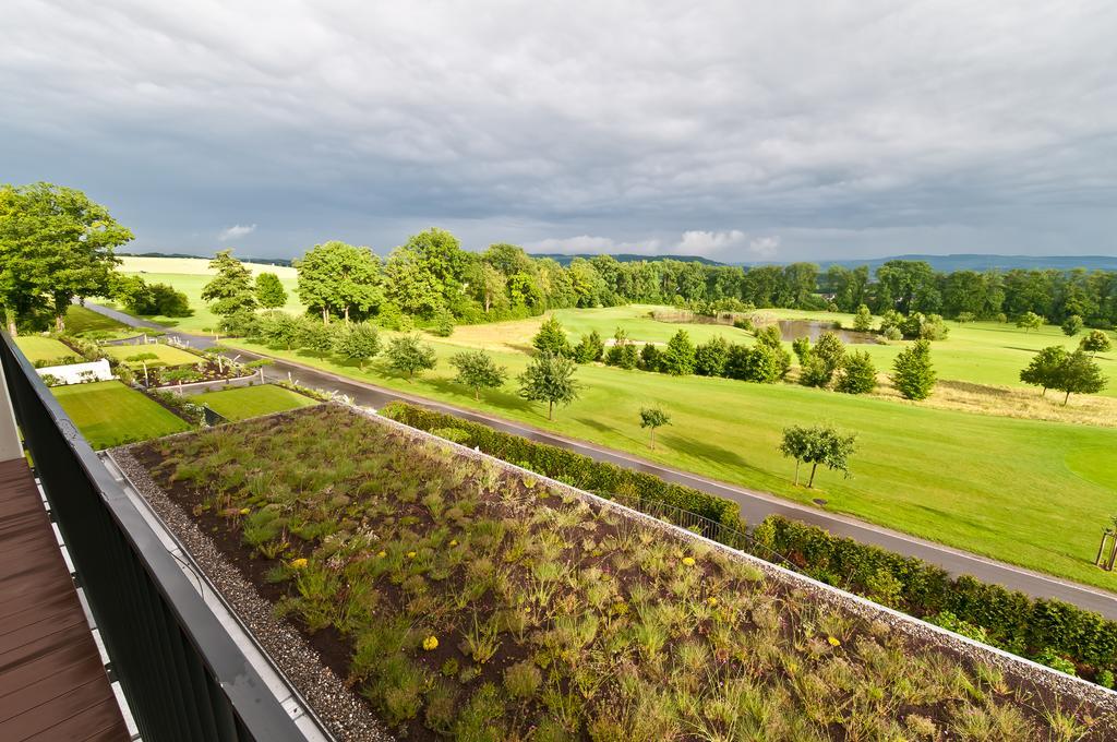 Small Luxury Hotel Wellnesshotel Golfpanorama 리퍼스빌 외부 사진