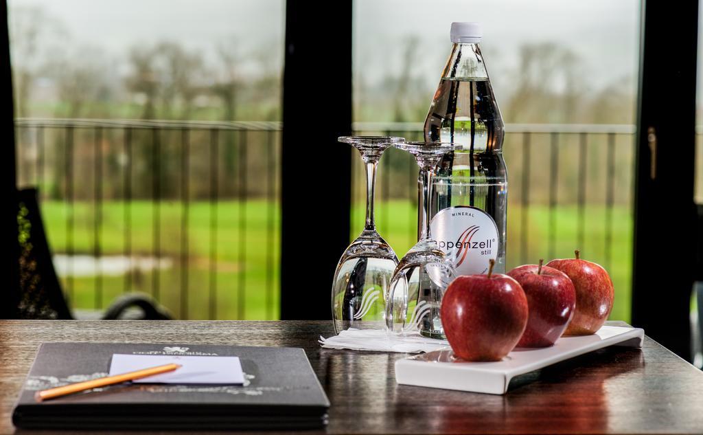 Small Luxury Hotel Wellnesshotel Golfpanorama 리퍼스빌 외부 사진